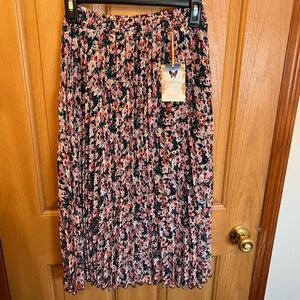 NWT LC Lauren Conrad Disney Cinderella Floral Pleated Skirt Size XS
